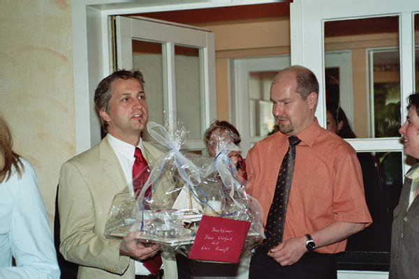 imm022_22