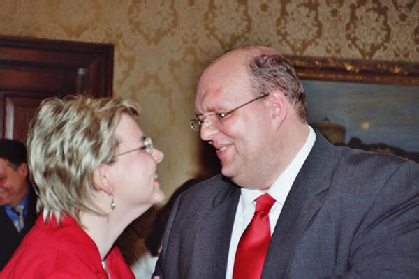 imm011_10A